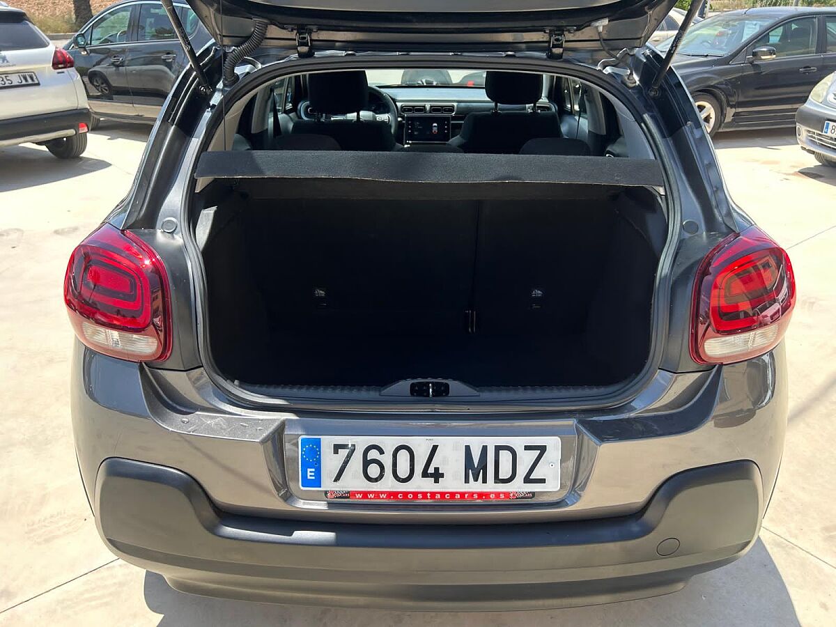 CITROEN C3 SHINE 1.2 E-THP AUTO SPANISH LHD IN SPAIN ONLY 18000 MILES SUPER 2023